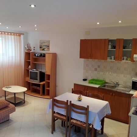 Apartment Luka Novigrad  Zewnętrze zdjęcie